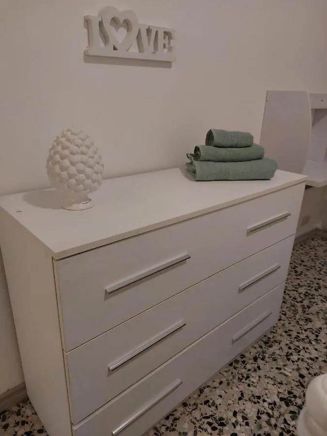 M.Aurelio Red Apartman Milánó Olaszország